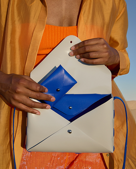 Envelope bag showcase