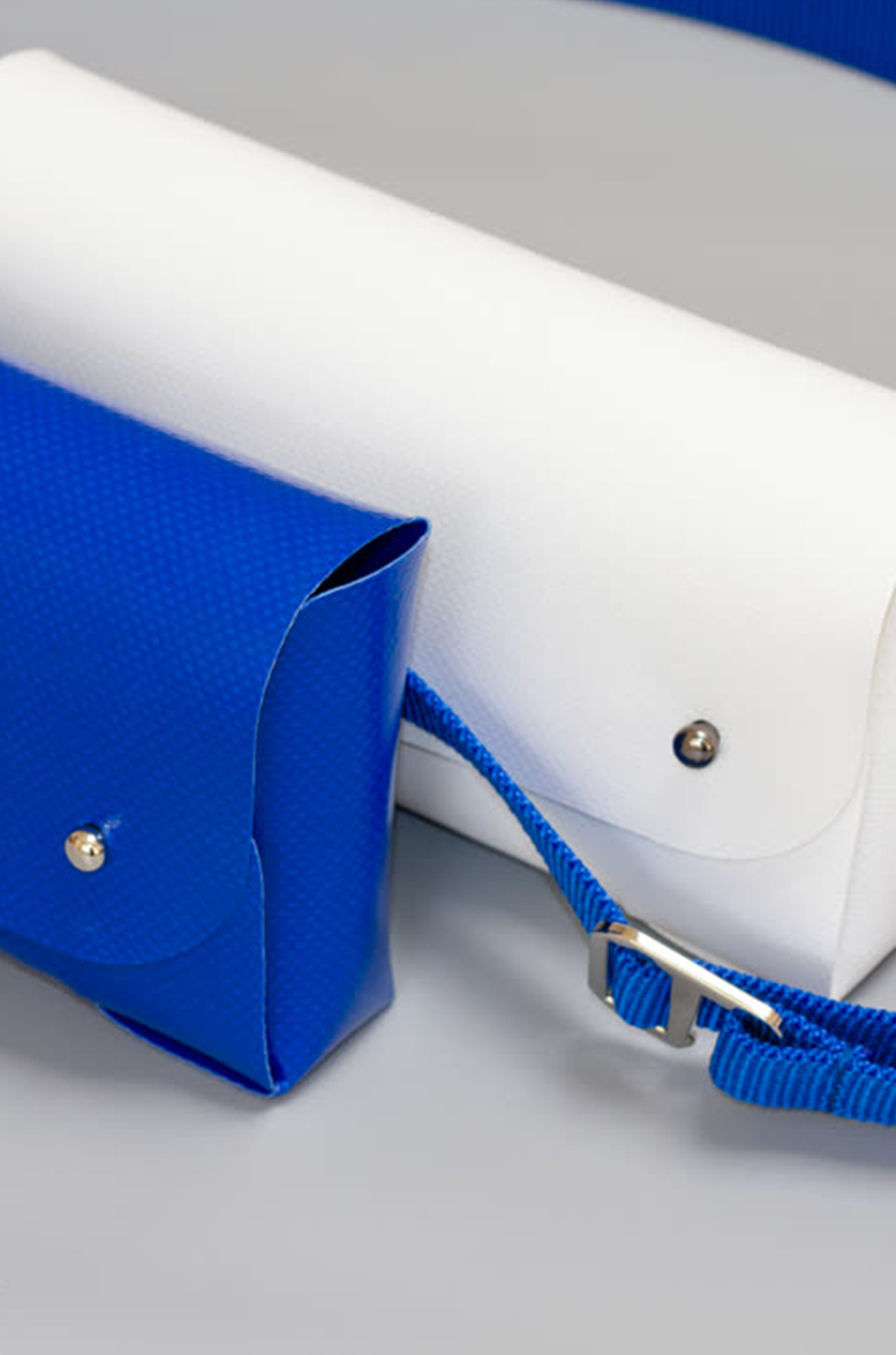 Tasket Fanny Pack in blue and white